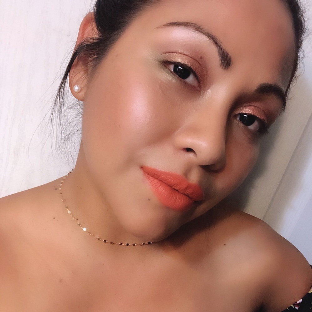 Meet your Posher, Maria